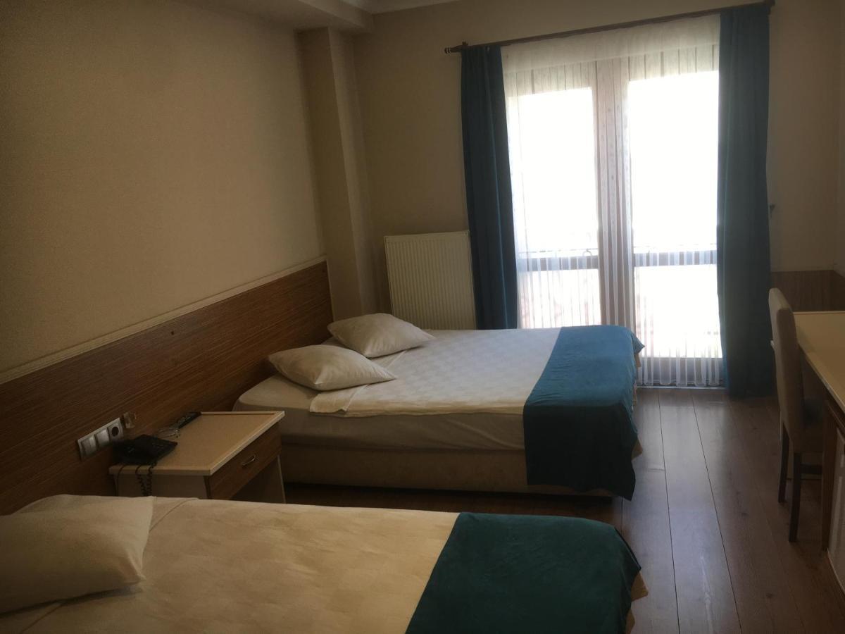 Oezguer Hotel Trabzon Zewnętrze zdjęcie