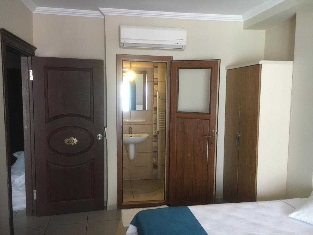 Oezguer Hotel Trabzon Zewnętrze zdjęcie